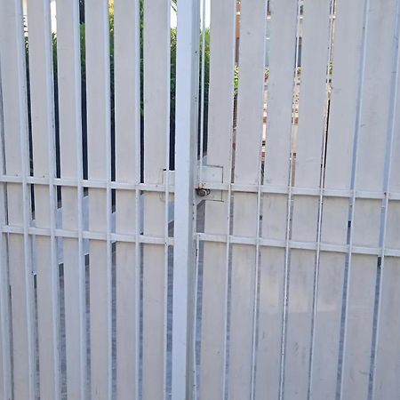 Willa Casetta Con Giardino Santa Marinella Zewnętrze zdjęcie